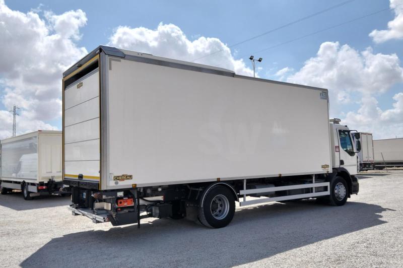 Camión Renault D-Series 280.19 Frigorífico Mono temperatura