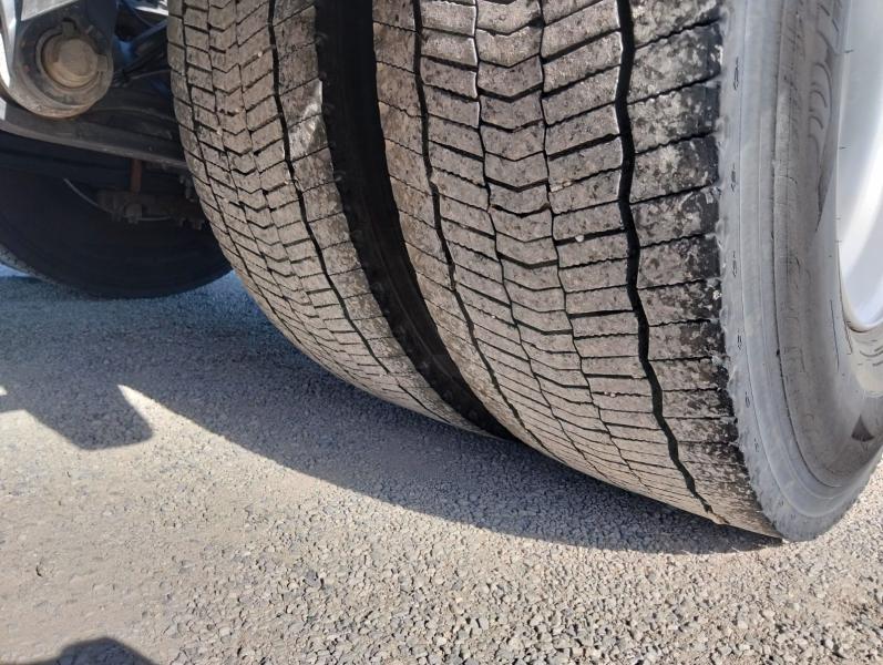 Cabeza tractora Renault T-Series 480 XROAD