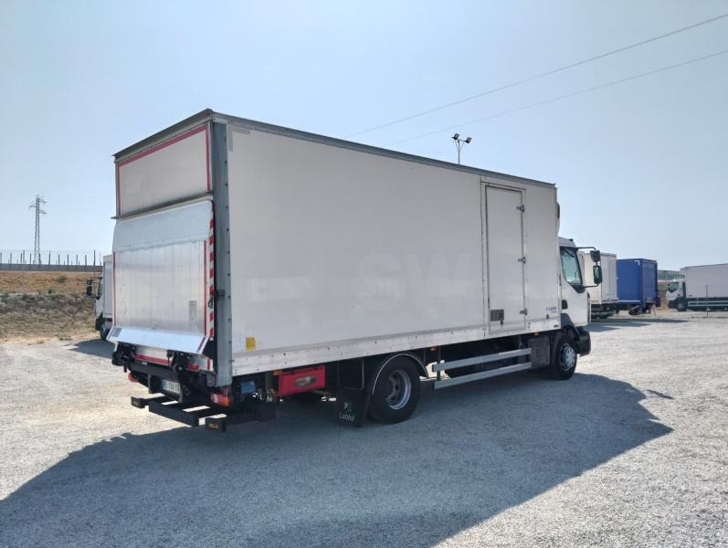 Camión Renault D-Series 210.12 Furgón