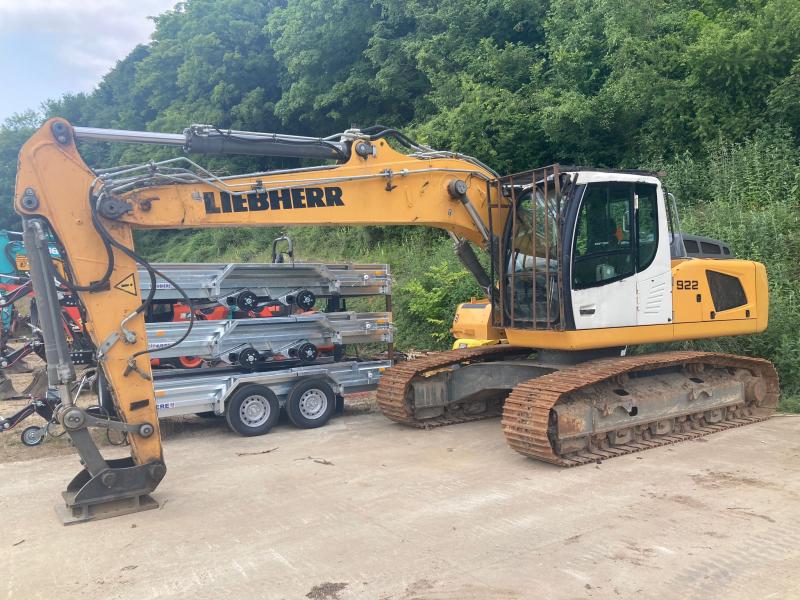 Pelle sur chenilles Liebherr R922LC
