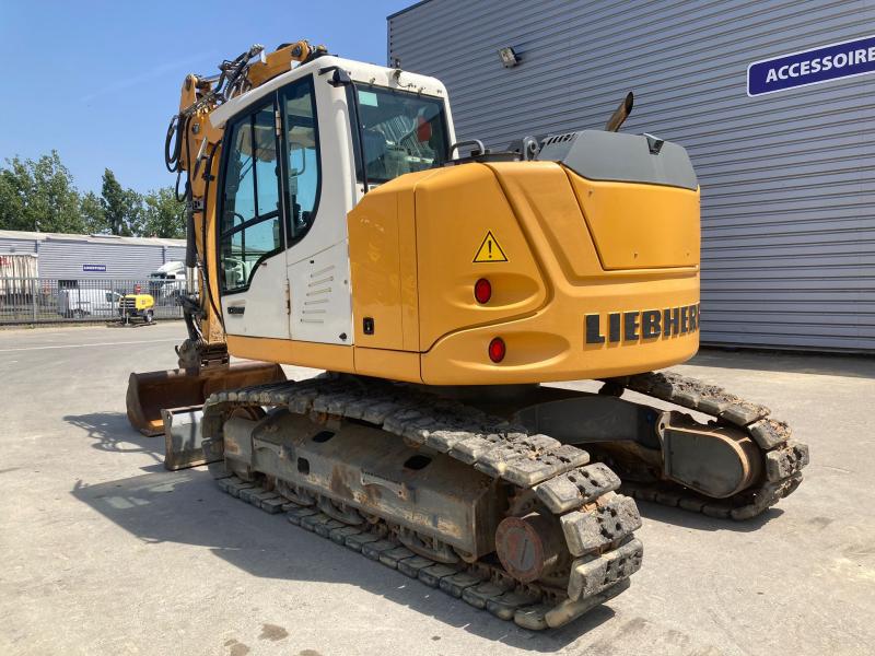 Pelle sur chenilles Liebherr R 914 COMPACT