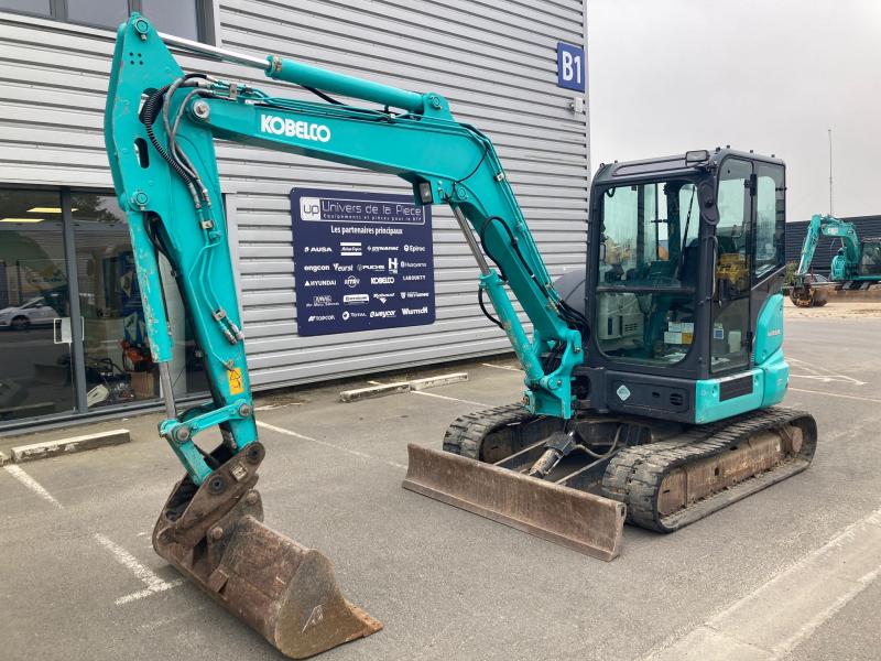 pelle Kobelco SK55SRX-6
