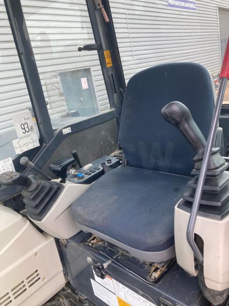 pelle Kobelco SK55SRX-6