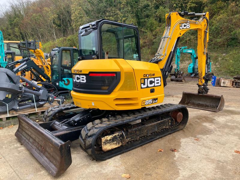 Pelle sur chenilles JCB 85Z-2