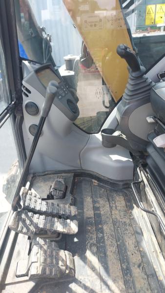 Pelle sur chenilles Case CX75C SR