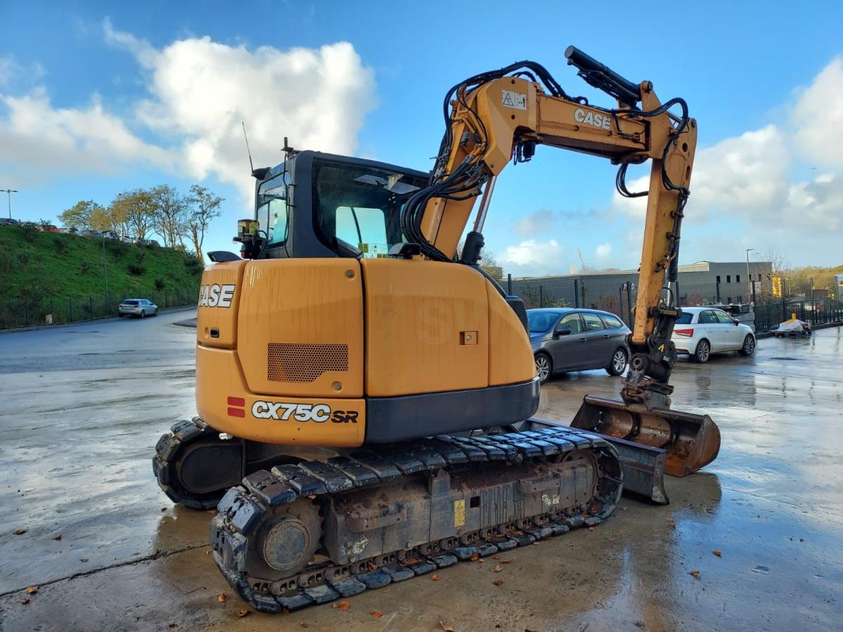 Pelle sur chenilles Case CX75C SR