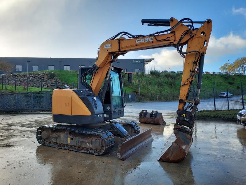 Pelle sur chenilles Case CX75C SR