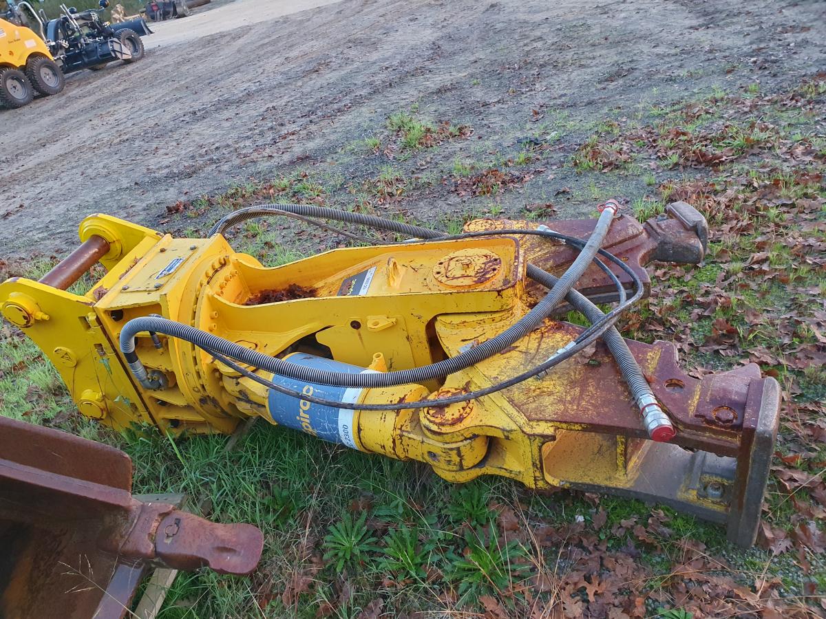 Pince de démolition  CC2300U