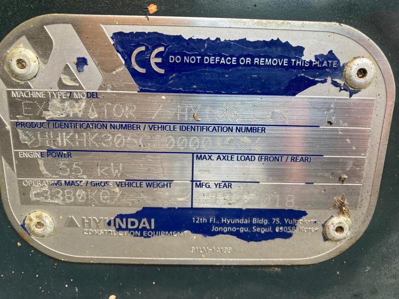 Pelle sur chenilles Hyundai HX130 LCR