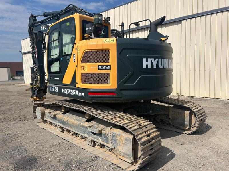 Pelle sur chenilles Hyundai HX235A LCR