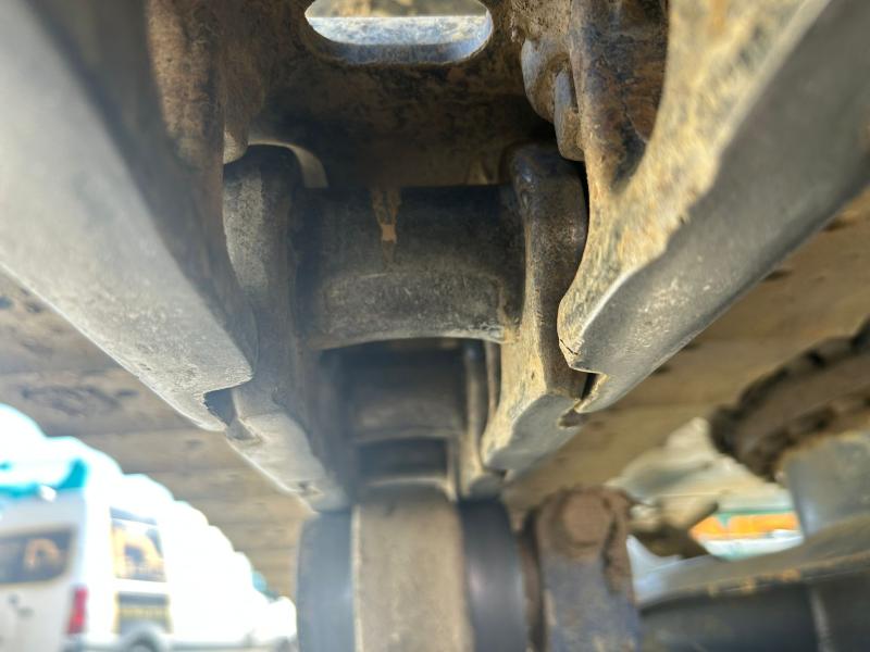 Pelle sur chenilles Kobelco SK140SRLC-7