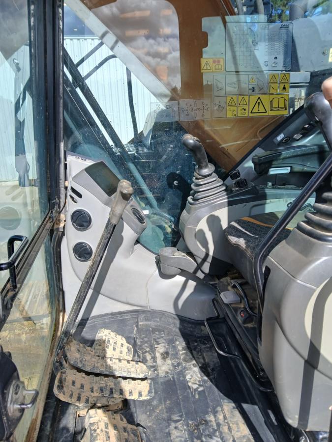 Pelle sur chenilles Case CX245D SR