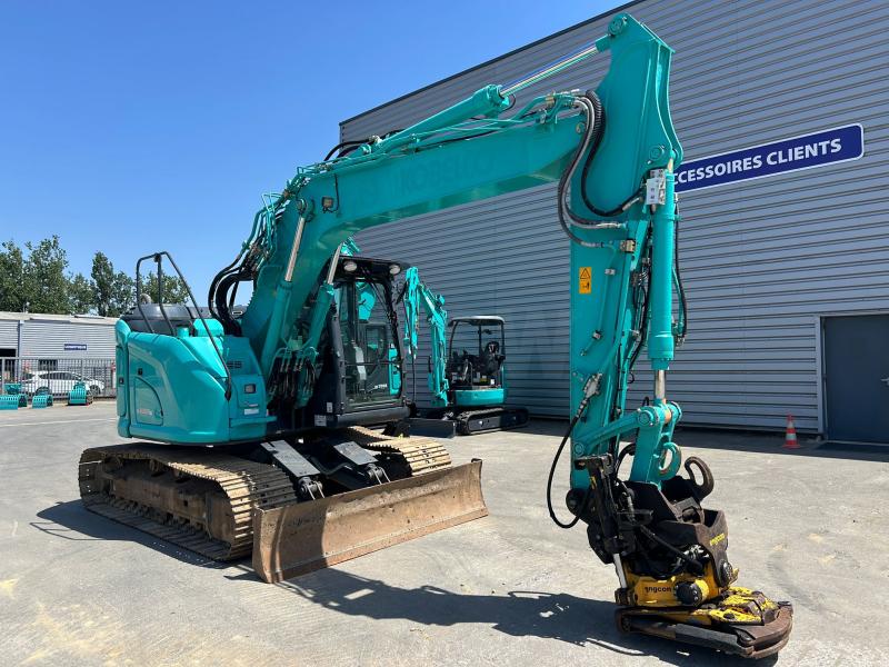 Pelle sur chenilles Kobelco SK140SRLC-7