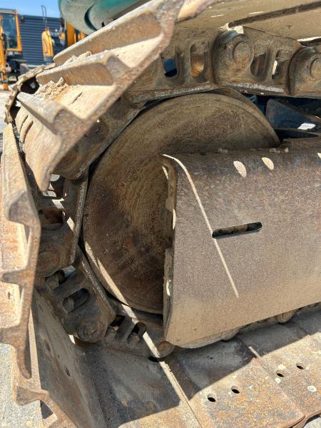 Pelle sur chenilles Kobelco SK140SRLC-7