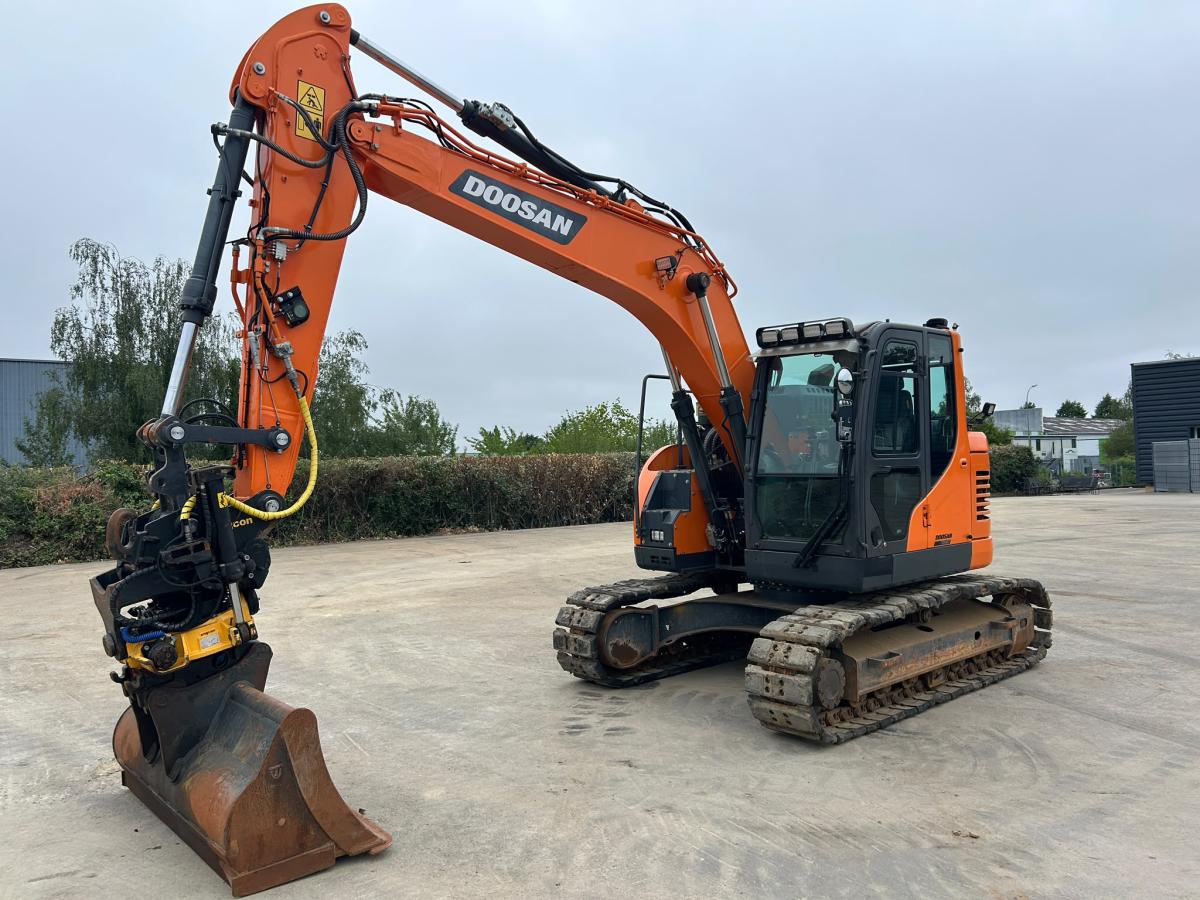  DX140LCR-7
