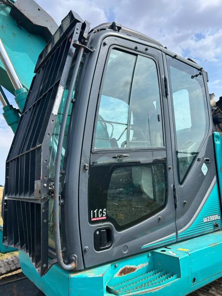 Pelle sur chenilles Kobelco SK230SRLC-3