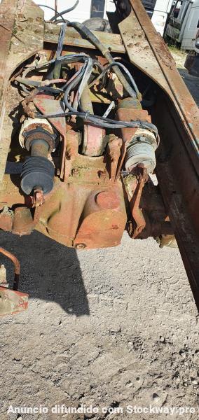 Photo Renault Double Axle Cube Reduced Steel Suspension  image 3/4