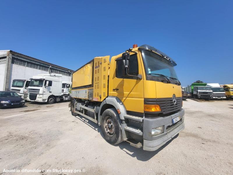 Photo Mercedes Atego  image 2/21