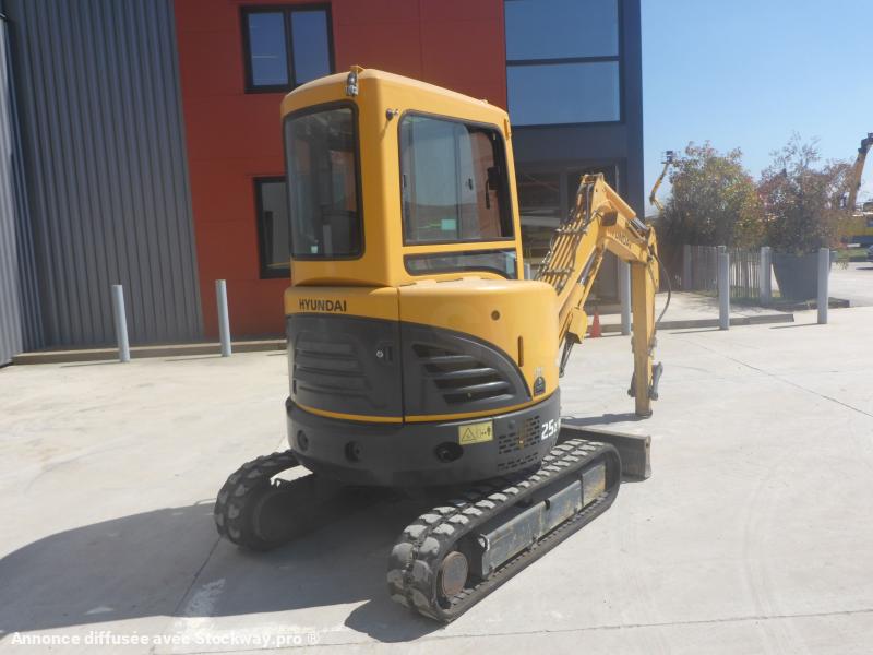 Photo Hyundai R25Z-9A  image 3/3