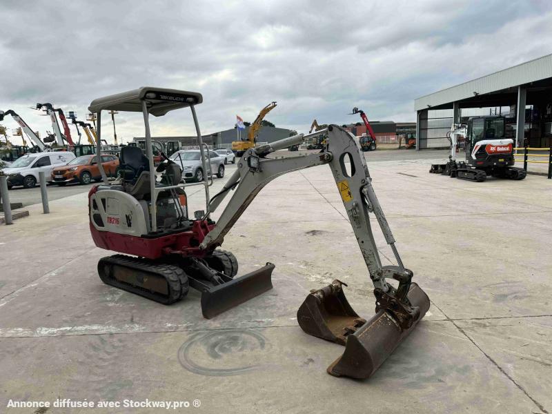Photo Takeuchi TB216  image 6/6