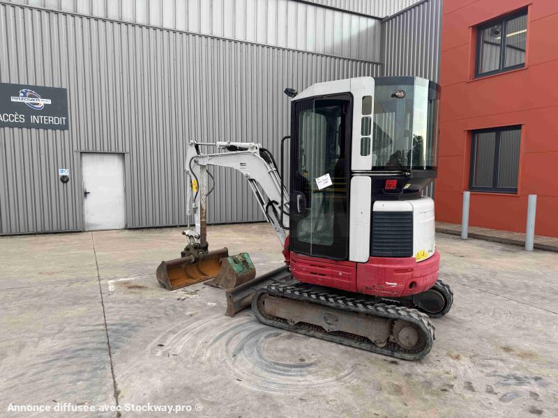 Photo Takeuchi TB 23 R image 1/5