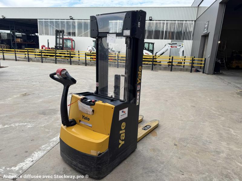 Photo Yale MS16 IL  image 3/6