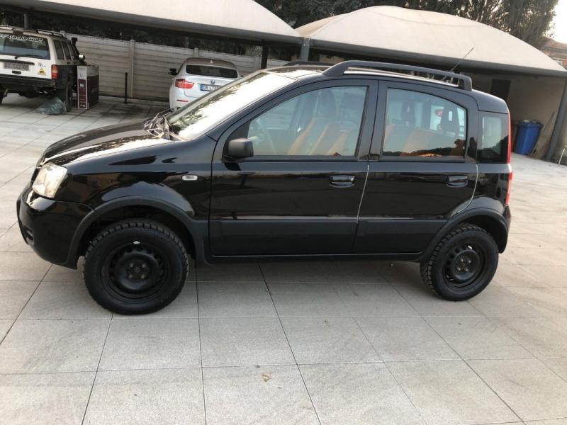 Voiture Fiat PANDA