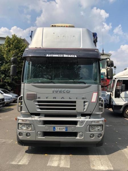 Camion Iveco Stralis 400