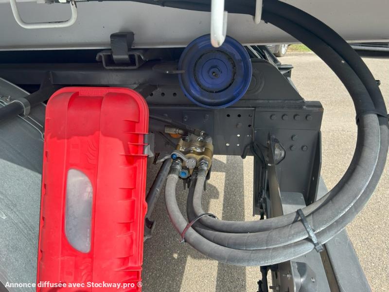 Photo Iveco Eurocargo ML 180 E 32 K image 19/38