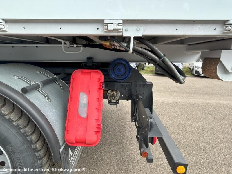 Photo Iveco Eurocargo ML 180 E 32 K image 28/38