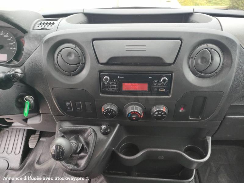 Photo Renault Master Propulsion 130.35 DCI 2.3 image 14/14