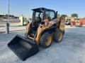 Pá carregadora Case SR175