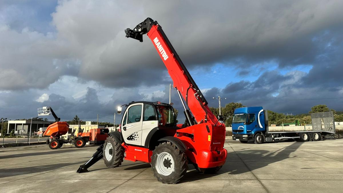 Empilhador braço telescópico  Manitou MT 1440