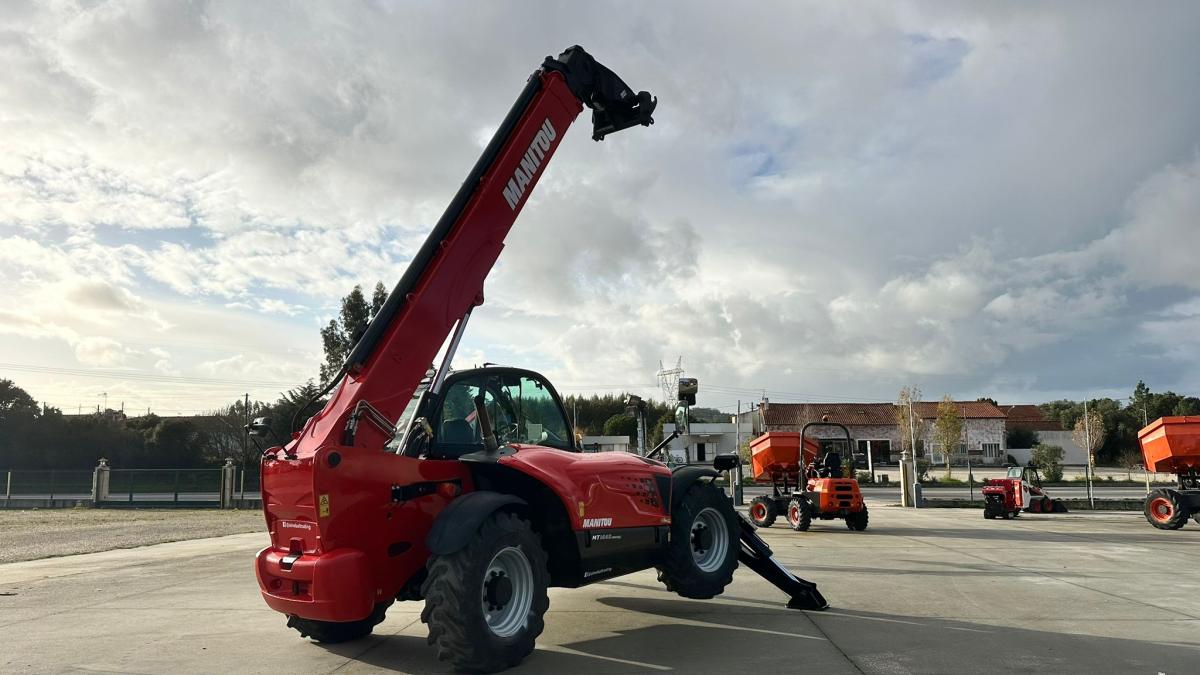 Empilhador braço telescópico  Manitou MT 1440