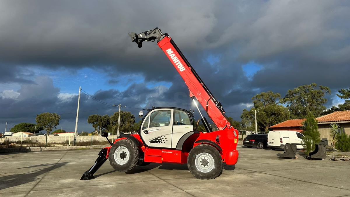 Empilhador braço telescópico  Manitou MT 1440