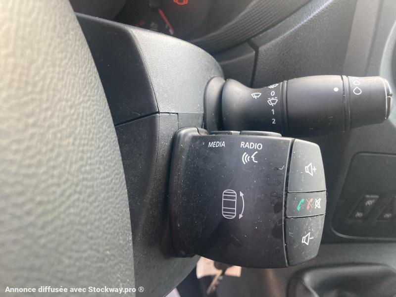 Photo Renault Master 2.3  145 CV image 13/19