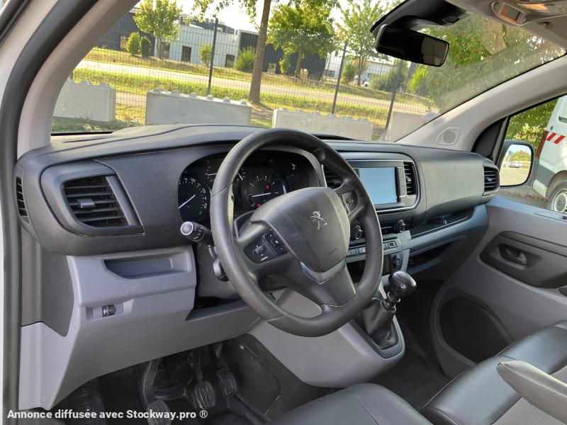 Photo Peugeot Peugeot PEUGEOT EXPERT 2L 120CV L1H1 PREMIUM Peugeot PEUGEOT EXPERT 2L 120CV L1H1 PREMIUM image 11/24