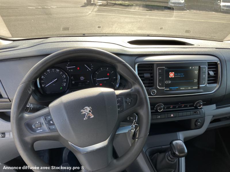 Photo Peugeot Peugeot PEUGEOT EXPERT 2L 120CV L1H1 PREMIUM Peugeot PEUGEOT EXPERT 2L 120CV L1H1 PREMIUM image 12/24