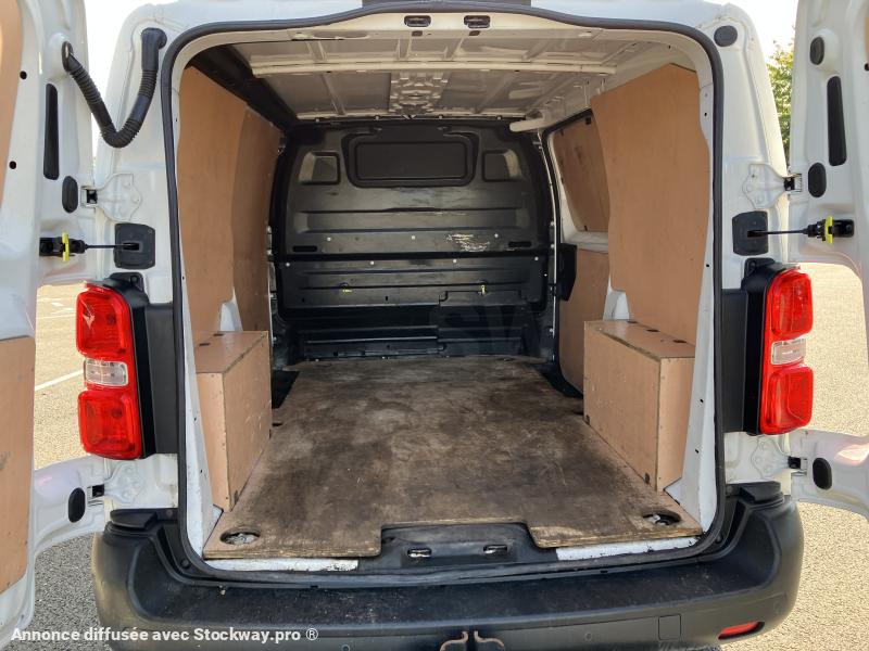 Photo Peugeot Peugeot PEUGEOT EXPERT 2L 120CV L1H1 PREMIUM Peugeot PEUGEOT EXPERT 2L 120CV L1H1 PREMIUM image 4/24