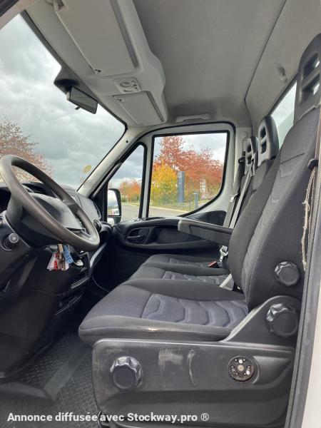 Photo Iveco Daily 35C15 image 10/19