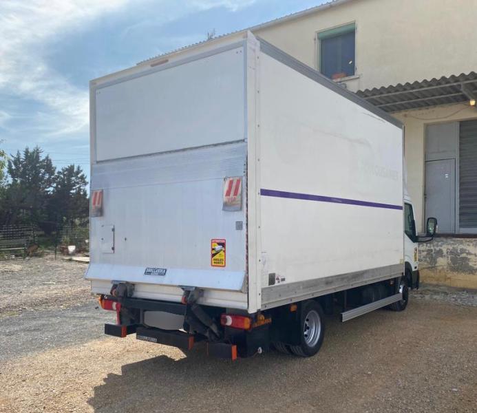 Utilitaire Nissan Cabstar