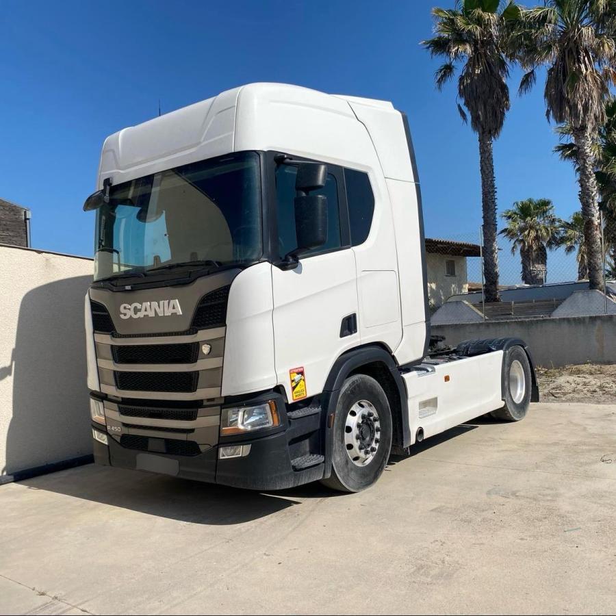 Cabeza tractora Scania R 450