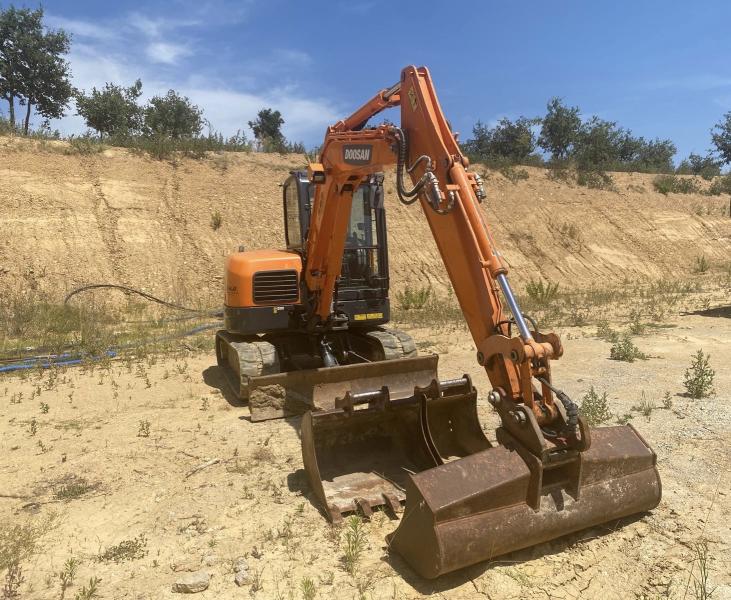 Escavatore Doosan DX62R-3