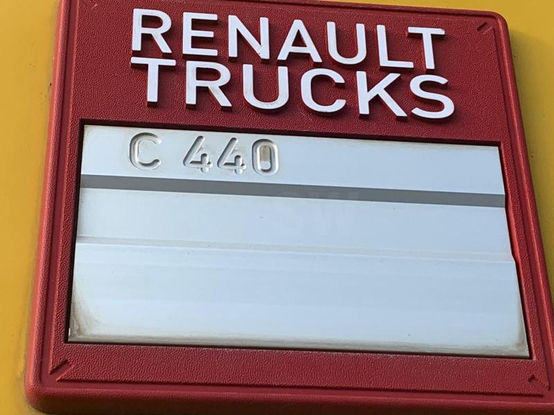 Ciągnik siodłowy Renault Gamme C