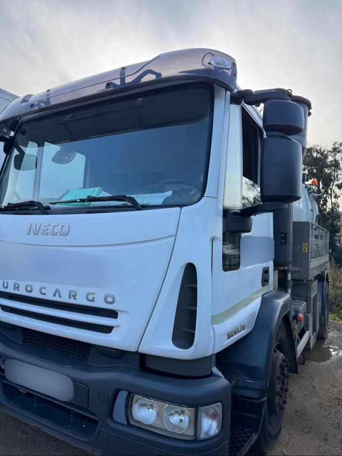 Maquinaria vial Iveco Eurocargo 190EL28