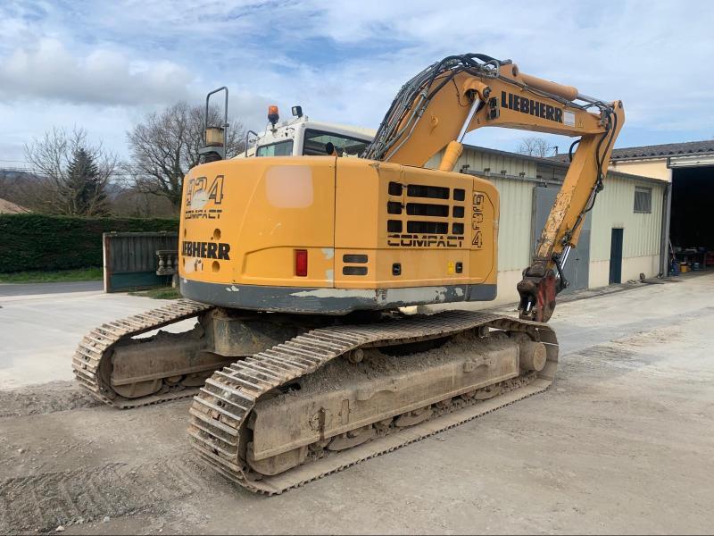 Excavadora Liebherr R924 Compact