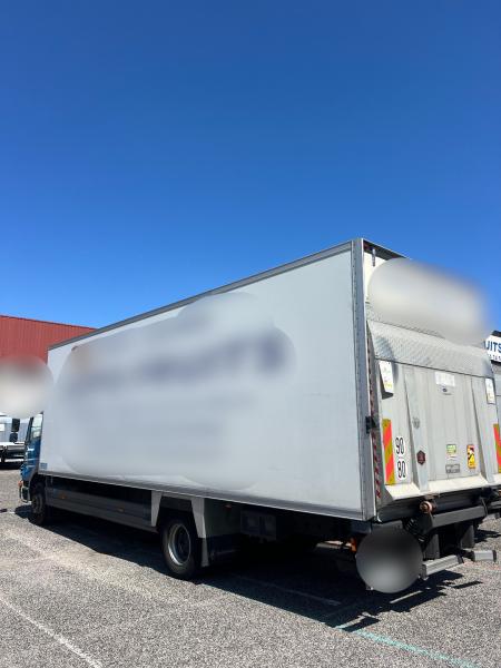 Camião Mercedes Atego 1324