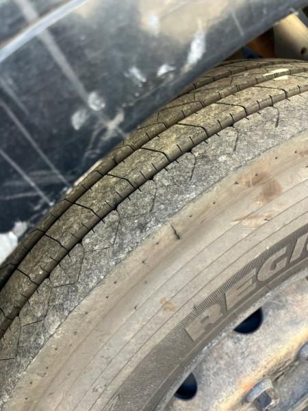 Camion Renault Premium 320