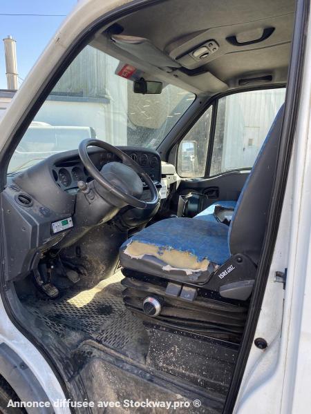 Photo Iveco Daily 35C11 image 8/11