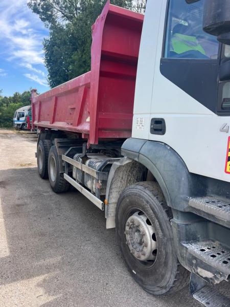 Camião Iveco